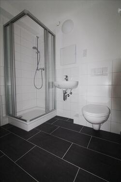 Foto - 2 Räume zum Wohlfühlen - 305,00 EUR Kaltmiete,
