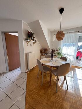 Foto - Dachgeschosswohnung - 700,00&nbsp;EUR Kaltmiete, ca.&nbsp; 68,00&nbsp;m&sup2;