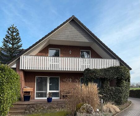 Foto - Haushälfte in Düshorn. 3,5 Zimmer mit Terrasse und Balkon