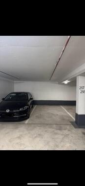 Foto - Tiefgaragenstellplatz Nähe Prinzregentenplatz zu vermieten