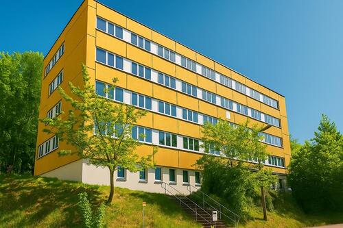 Foto - Träumst Du noch oder hast Du schon Platz? Miete deine Fläche!