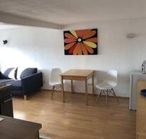 Dachgeschosswohnung, 46 qm, voll(!) möbliert. - Kerpen Balkhausen