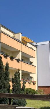 Foto - 3-Zimmerwohnung mit neuem Badezimmer, Einbauküche und Balkon
