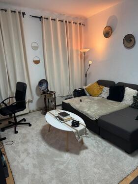 Foto - Untermiete 2 Zimmer Wohnung (1.12.2025-24.2.2026)