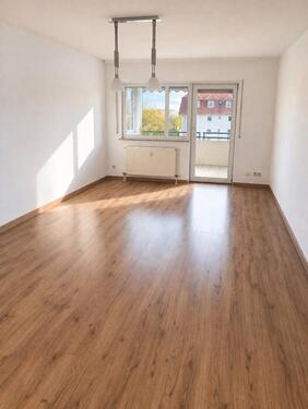 Foto - 64 m² 2-Zimmer Wohnung mit Balkon Worms Herrnsheim TOP Ausblick