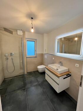 Foto - 3 Zimmerwohnung mit Terrasse und Einbauküche