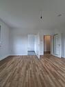 Foto - Frisch renovierte 3-Zimmer-Wohnung in Ochsenfurt – ab sofort zu v