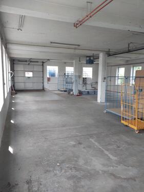 Foto - Gewerberaum Lagerhalle - 1.190,00&nbsp;EUR Kaltmiete, ca.&nbsp; 200,00&nbsp;m&sup2;