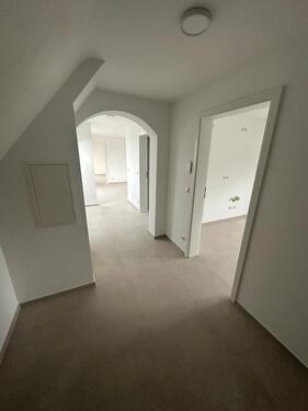 Foto - Helle 2-Zimmer Dachgeschosswohnung mit Fußbodenheizung