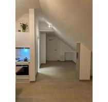 Charmante Dachgeschosswohnung im modernen Mehrfamilienhaus in Neuhof