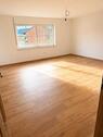 Foto - Renovierte 4-Zimmer-Wohnung, 110qm, mit Garten und Garage