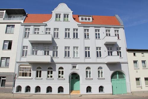 Foto - 2 Raum Zimmer DG-Wohnung, sanierter Altbau, zentrale Lage in An