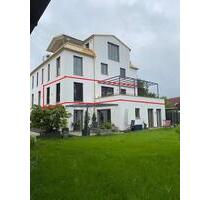 Bestlage Traunstein! Exklusive 2 Zimmer-Wohnung mit großer Dachterrasse, Neubau