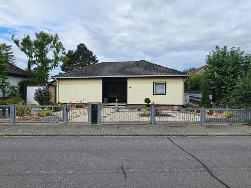 Foto - Bungalow in ruhiger Feldrandlage mit großem Grundstück und Garten