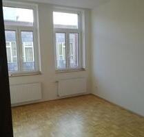 Stilvolle und großzügige Altbauwohnung in zentraler Lage - Stolberg (Rheinland)