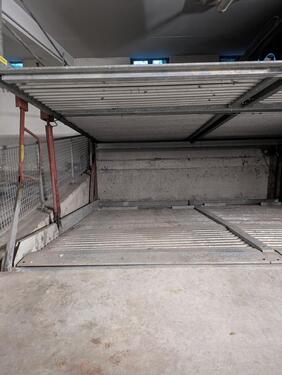 Foto - Tiefgaragenstellplatz: Untervermietung