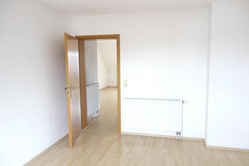 Foto - 1 Zimmer Dachgeschoßwohnung zur Miete in Stadtsteinach