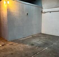 Stellplatz Garage für PKW Motorrad Boot - Königslutter am Elm