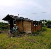 Gartenlaube zur Holzgewinnung - 5,00 EUR Kaltmiete, ca.  0,00 m² in Mittweida (PLZ: 09648)