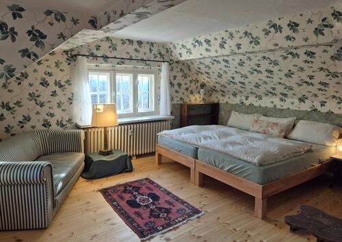 Foto - Möblierte 3-Zimmer-Wohnung (Dachetage) in Jena mit Gartennutzung