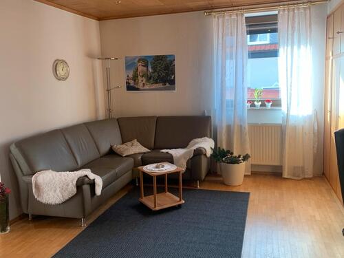 Foto - Mehrfamilienhaus, Wohnhaus in Petersberg zur Miete