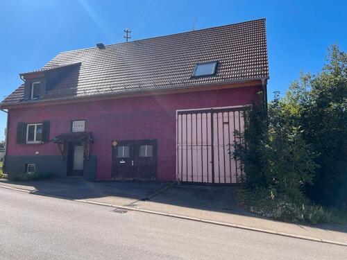 Foto - Bauernhaus mit riesiger Scheune, Werkstatt und viel Potential