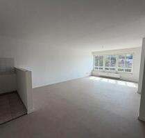 Modernisierte 3-Zimmer-Wohnung (94 m²) in Top Lage - Bad Neustadt an der Saale