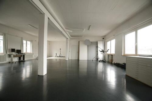 Foto - Großes Fotostudio in Köln Ehrenfeld