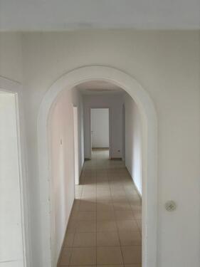 Foto - 4-Zimmer Wohnung Zentral in NI EBK + Balkon