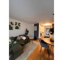 Charmantes Townhouse mit großem Garten in München-Trudering