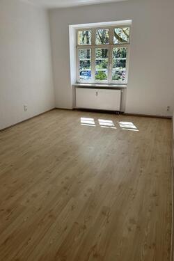 Foto - Erdgeschoßwohnung in Halle (Saale) zur Miete