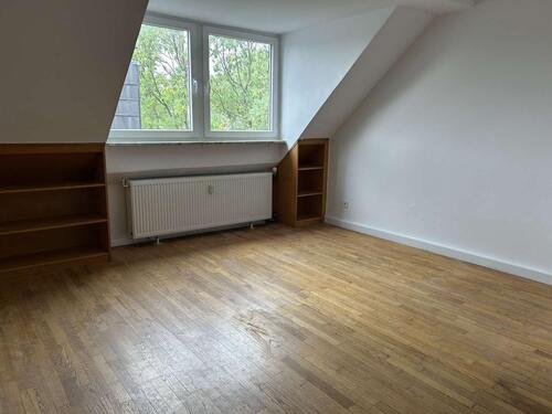 Foto - 63 m² Dachgeschosswohnung mit 2 Zimmern