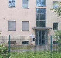 Freie 1-Zimmer Wohnung mit Balkon in Alt-Rudow - Berlin Neukölln