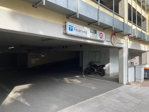 Foto - Parkhaus Stellplatz in Stein - 65,00 EUR Miete,