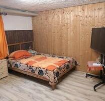 möbliertes Zimmer - 370,00&nbsp;EUR Kaltmiete, ca.&nbsp; 20,00&nbsp;m&sup2; in Essenbach (PLZ: 84051)