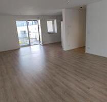 74 m² auf 2 Zimmer – A+ kernsaniert, Aufzug, EBK & Stellplatz - Wassertrüdingen