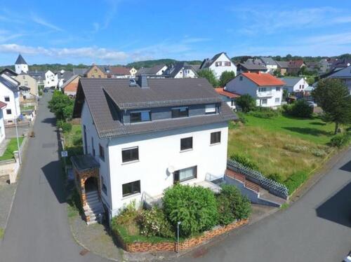 Foto - Sehr schöne Dachgeschosswohnung im 3 Familienhaus Waldbrunn