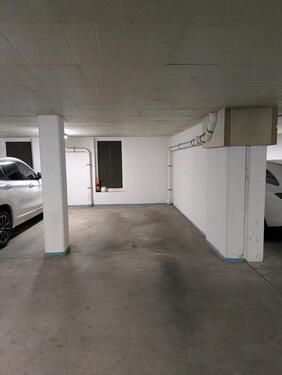 Foto - Garagenstellplatz Langenforther Platz zu vermieten