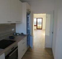 Über den Dächern von Alt-Garbsen, Schubertstraße, 3-Zimmerwohnung in 7. Etage mit Fahrstuhl