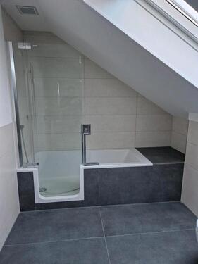 Foto - 7 Zimmer Dachgeschoßwohnung zur Miete in Hohenroth