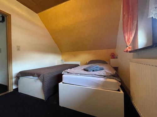 Foto - 1. OG Wohnung mit Gartenanteil - provisionsfrei