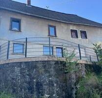 Haus mit Scheune - 99.000,00 EUR Kaufpreis, in Runkel (PLZ: 65594)