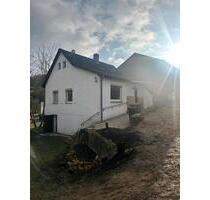 kleines Haus mit Garten zu vermieten - Nittendorf