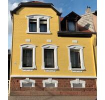 Haus zu Verkaufen von Privat - 285.000,00&nbsp;EUR Kaufpreis, ca.&nbsp; 90,00&nbsp;m&sup2; in Sankt Ingbert (PLZ: 66386)