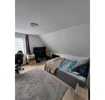 Schöne Dachgeschosswohnung auf 2 Ebenen, OT Hörkamp - Stadthagen