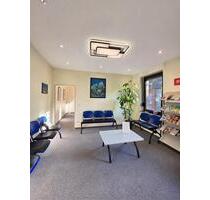 Praxis (107 m²) zu vermieten – 3 Behandlungsräume – Aufzug - Krefeld Dießem