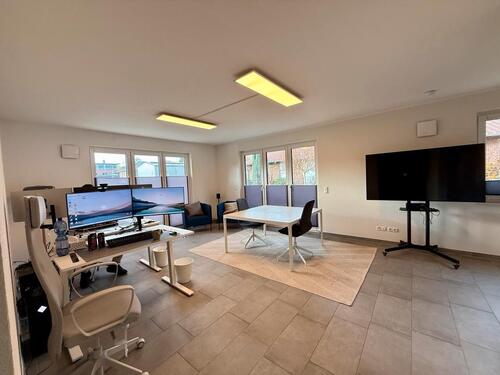 Foto - Helles Büro mit Terrasse & Stellplatz in Oldenburg ab sofort