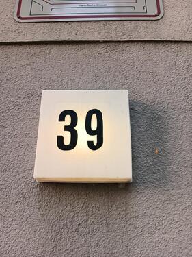 Foto - geräumige 2 Zimmer Wohnung mit Dusche und schöner Terrasse! #