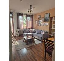 Gemütliche, helle 2-Zimmer Wohnung mit Balkon - möbliert - Düsseldorf Stadtbezirk 2