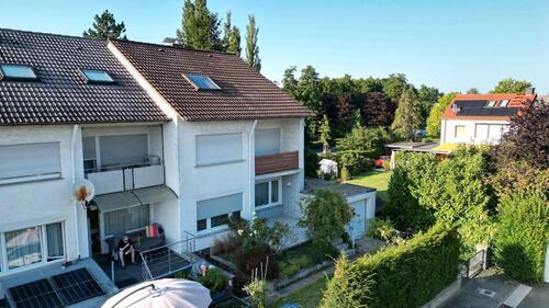 Foto - Großes Reihenendhaus in Dietzenbacher Westend
